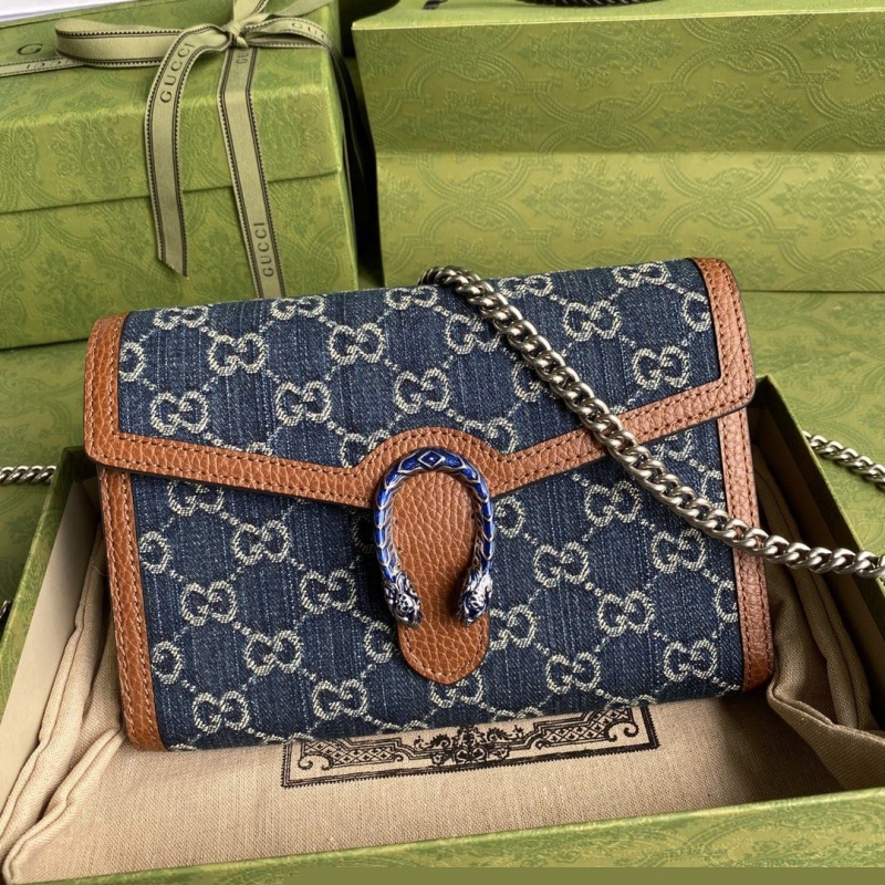 G*u*i wallets & purse